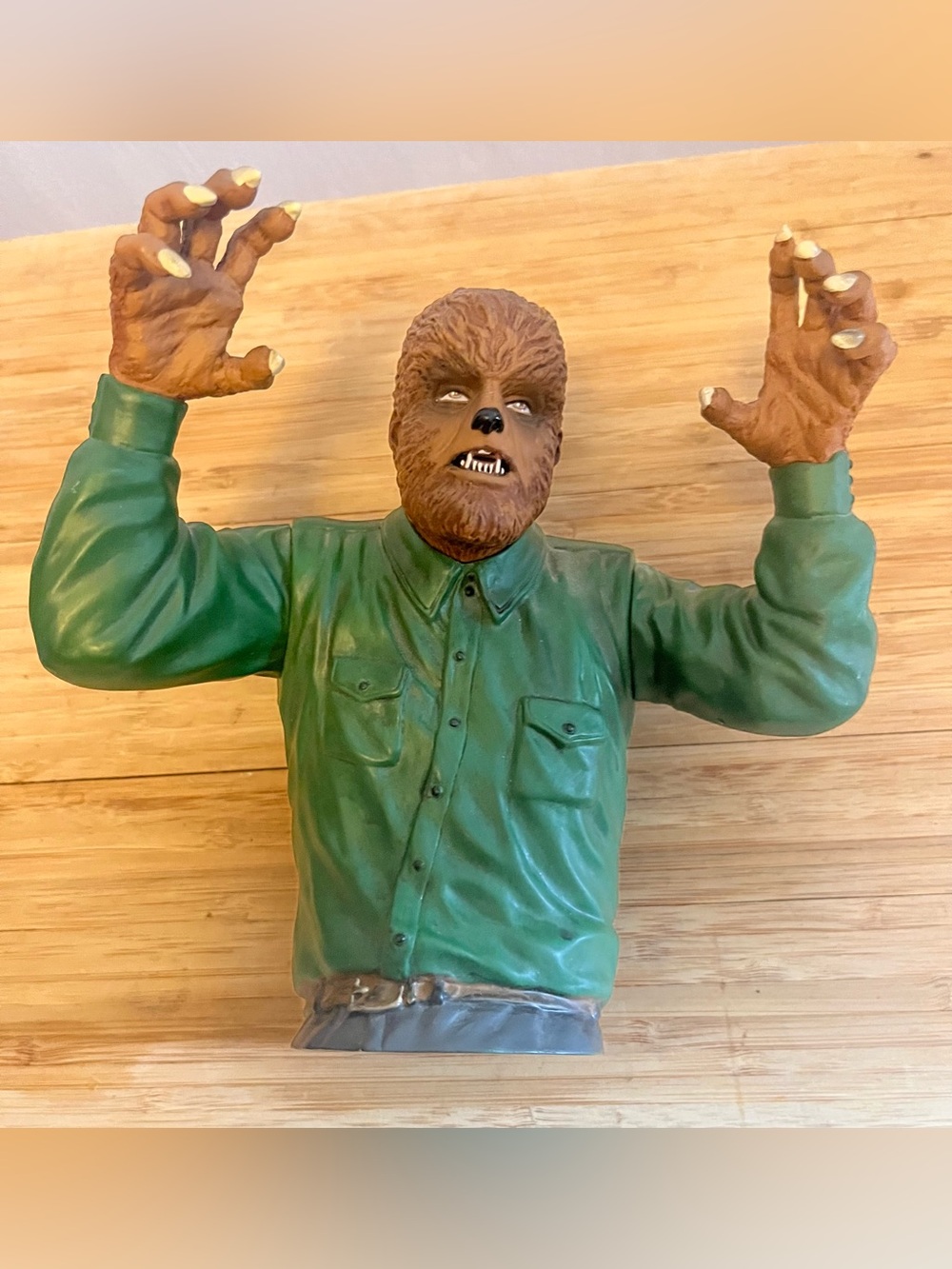Universal Studios Monsters The Wolfman Bust Bank Diamond Select Toys Vinyl 2013